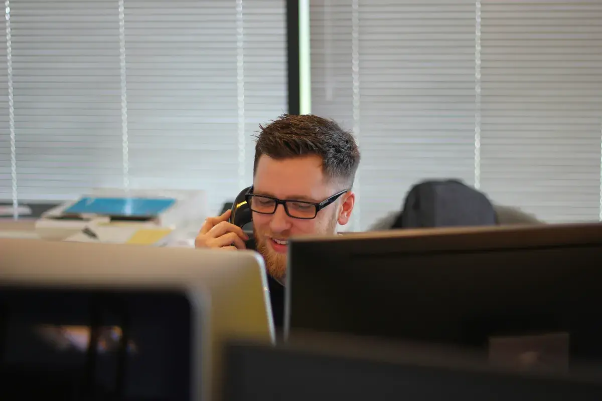 Spotting a Bad Broker: Red Flags and TipsSpotting a Bad Broker: Red Flags and Tips